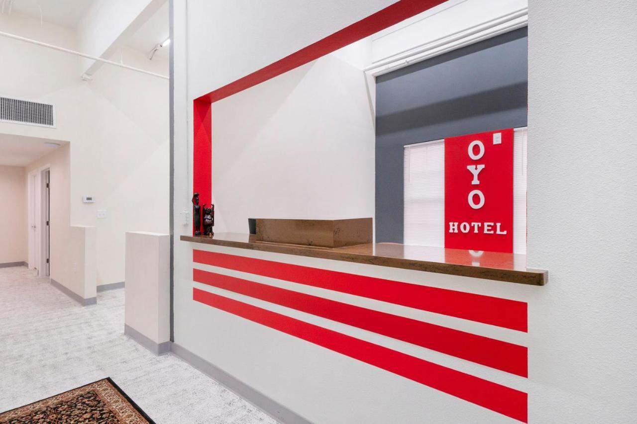 Oyo Hotel & Apartments Houston Galleria Экстерьер фото