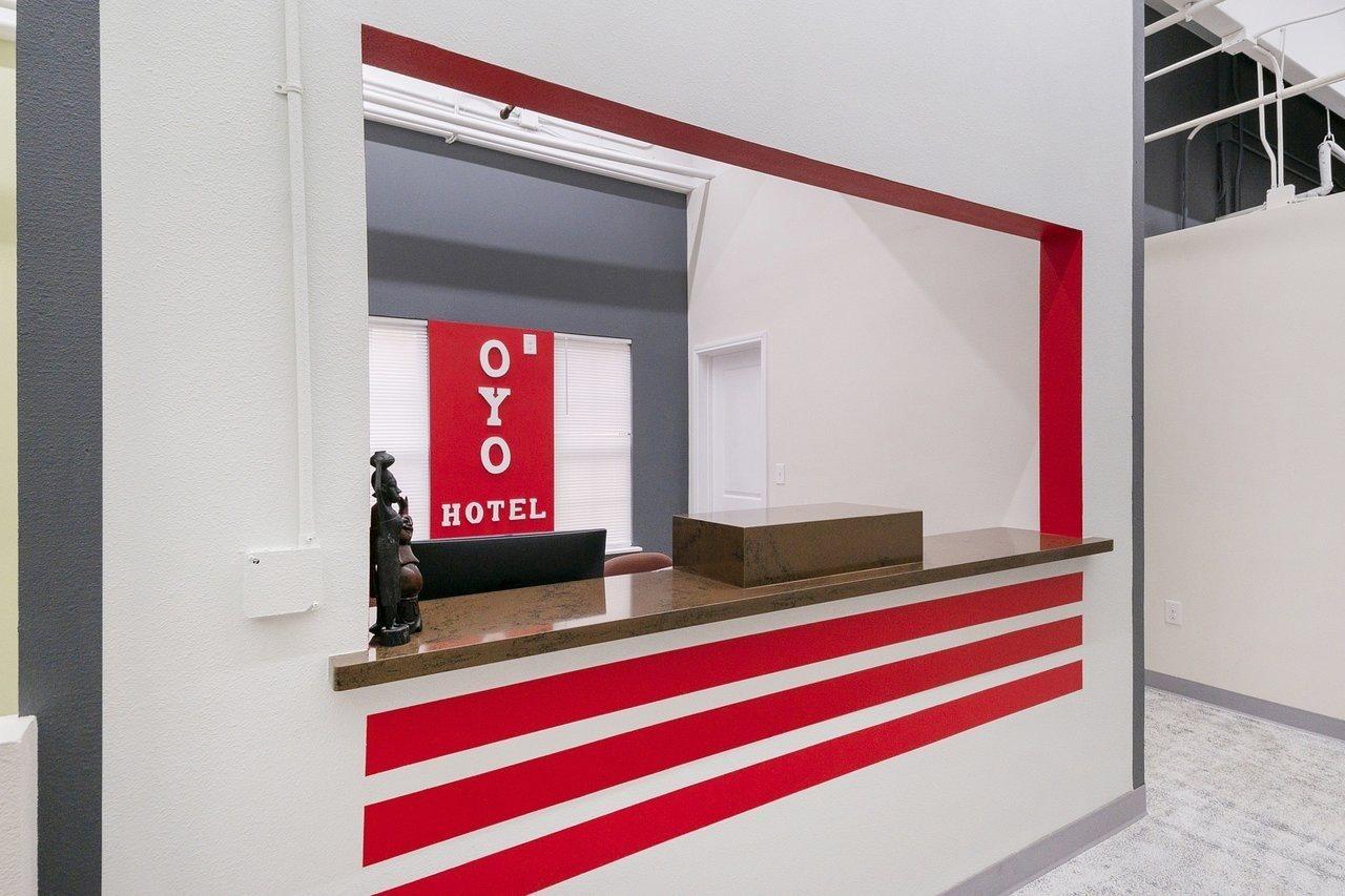 Oyo Hotel & Apartments Houston Galleria Экстерьер фото