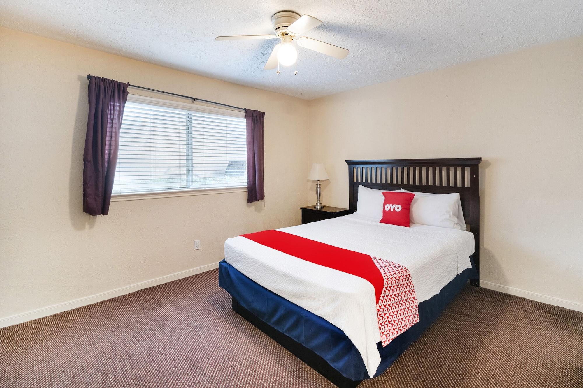 Oyo Hotel & Apartments Houston Galleria Экстерьер фото